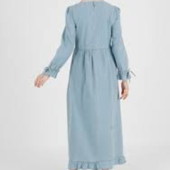 Benin Plain Crew Neck Dress with Back Keyhole Button Size 8 - Picture 15 of 15